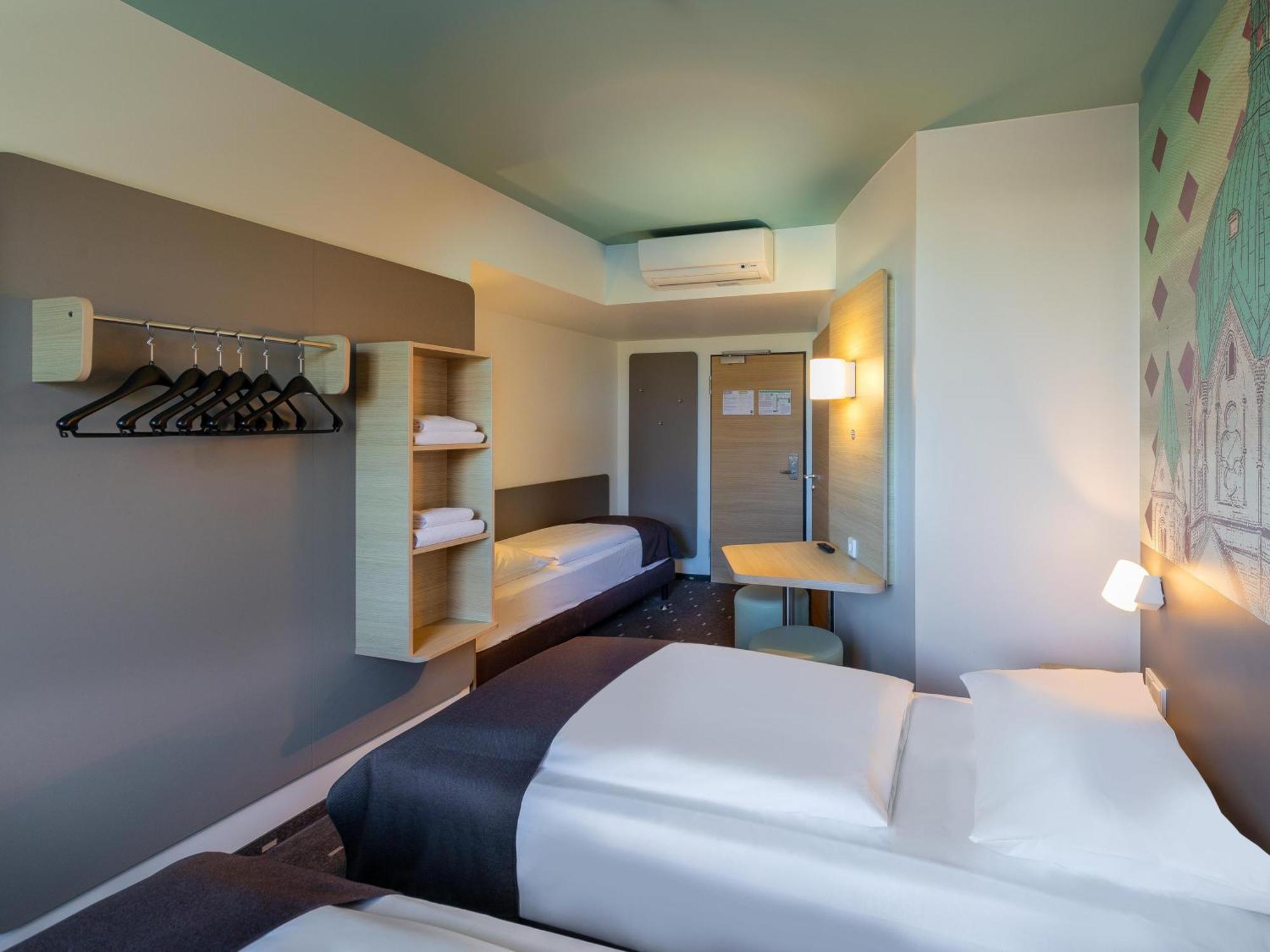 B&B Hotel 诺伊斯 外观 照片